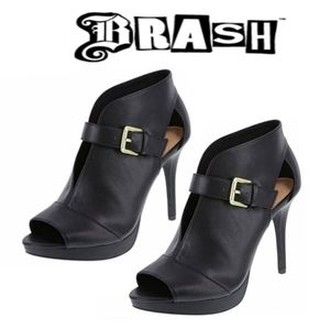 ●SALE●$🇨🇦Hayden's Brash  Buckled Bootie